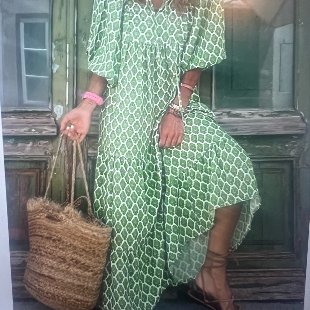 Green Patterned Tiered Maxi Dress.  New!  Size 14